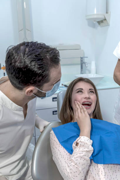 Best Emergency Dental Services for Seniors in Holley, FL
